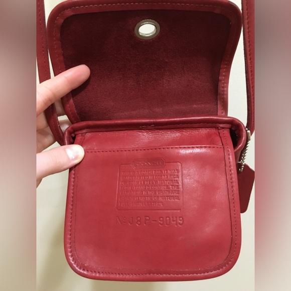 COACH Red Vintage Tango Leather Crossbody with Turn Key Latch and Flap RARE - Picture 13 of 17
